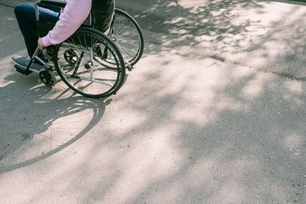 Critérios de escolha e decisão: alinhamento postural e distribuição de pressão em cadeiras infantis