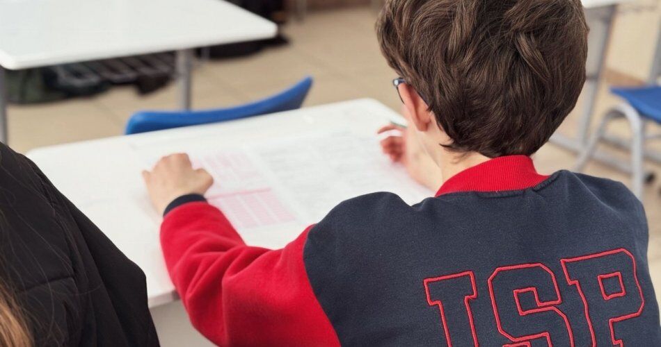 Tecnologia assistiva aplicada à postura sentada: inovação, conforto e funcionalidade